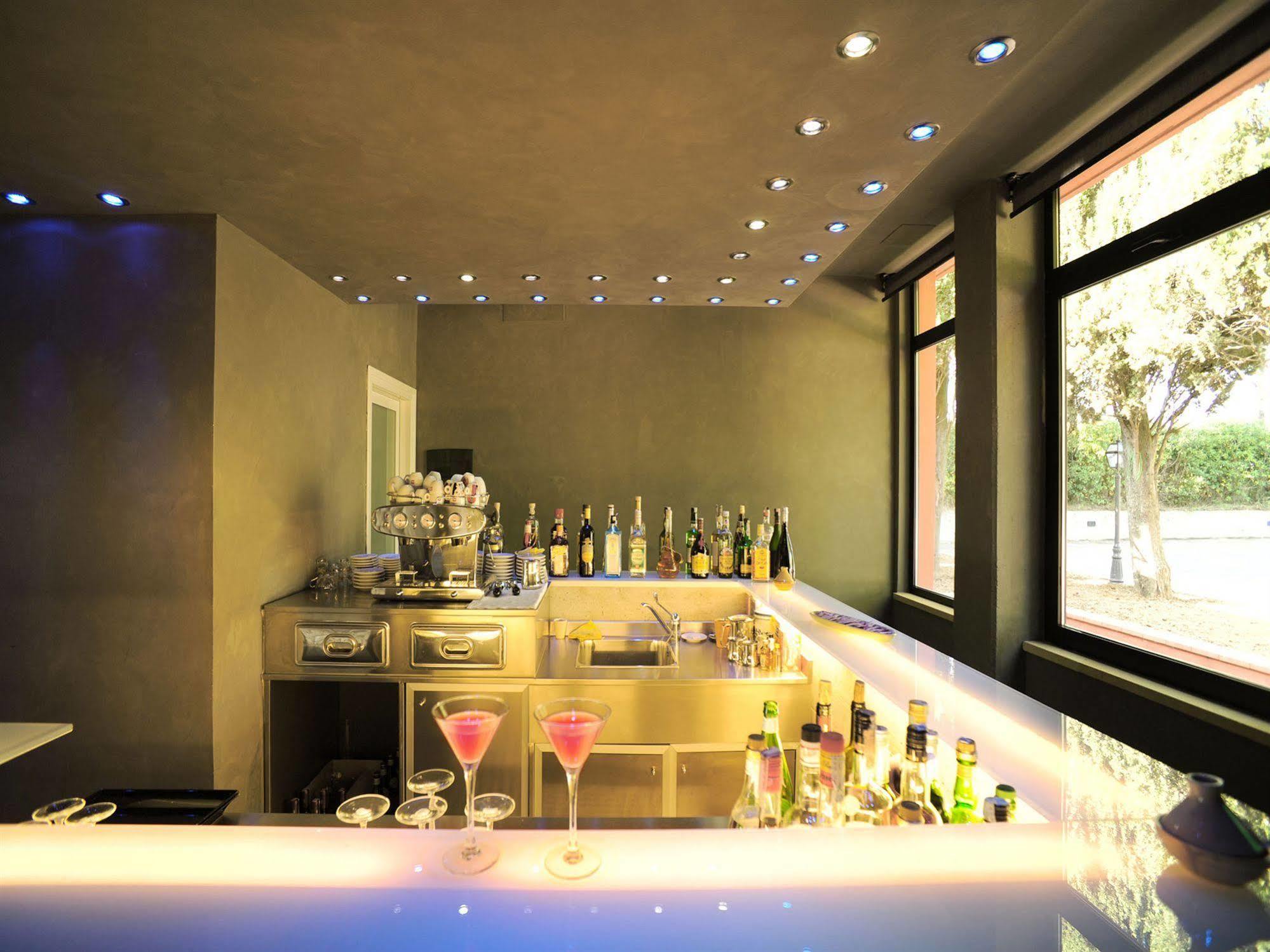 Hotel Domo Perugia Bagian luar foto